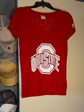 PINK Victoria's Secret Red Baby Tee Crewneck